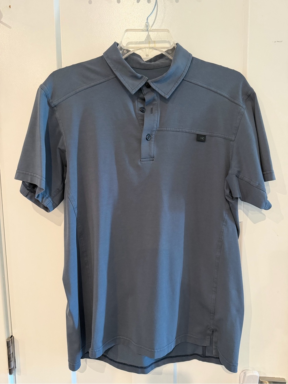 Arc'teryx Men's Short-Sleeve Polo - Slate
